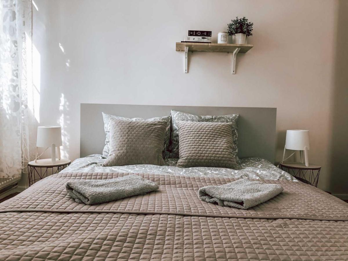 Bankowa 8 Guest Rooms Zielona Góra Eksteriør billede