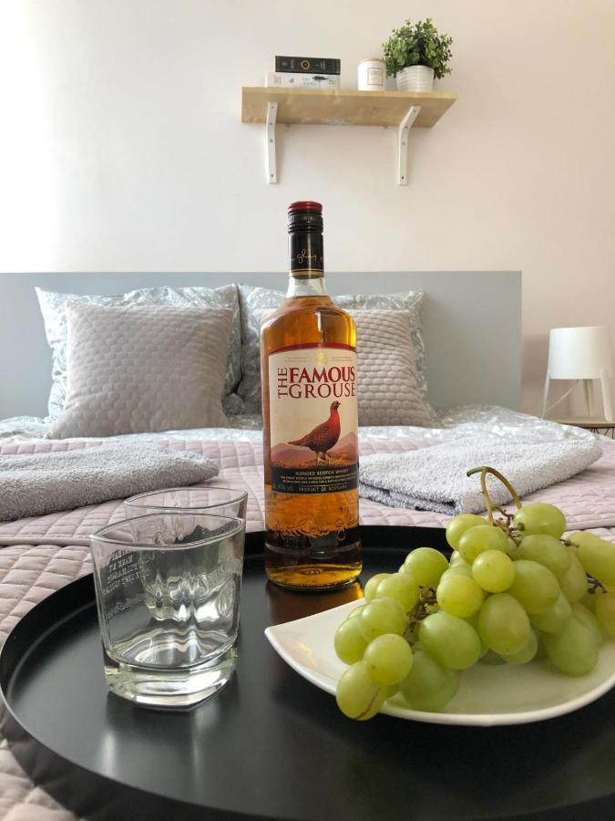 Bankowa 8 Guest Rooms Zielona Góra Eksteriør billede